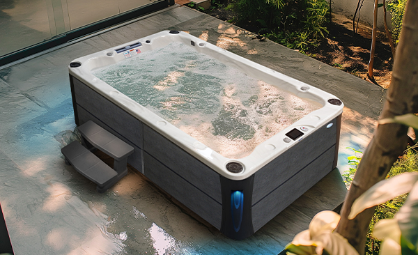 Deck Series Bellevue hot tubs for sale
